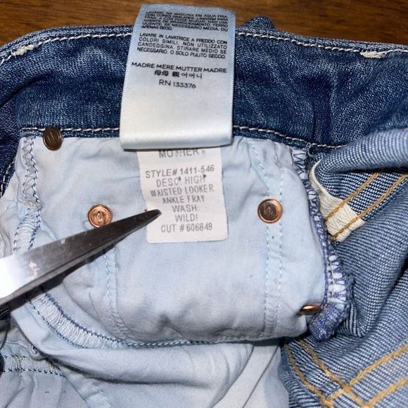 Mother High Waisted Looker Ankle Fray Jeans - Picture 8 of 8